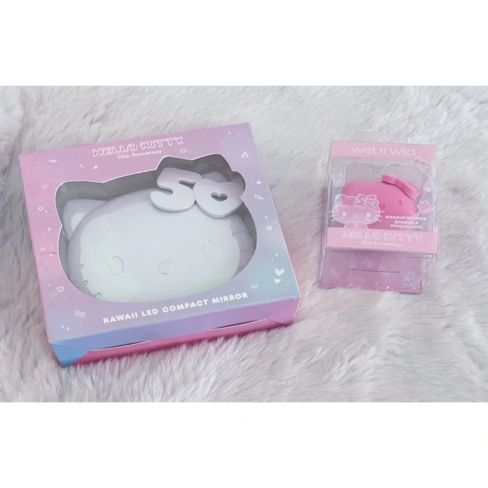 Hello Kitty 50th Anniversary - Picture 2 of 7